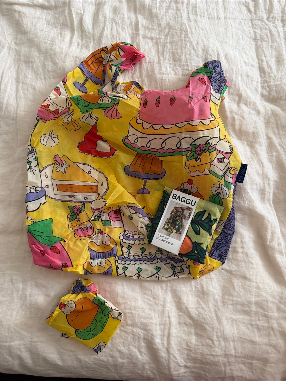 BAGGU Standsrd Tote Bags - cake & fruit pattern